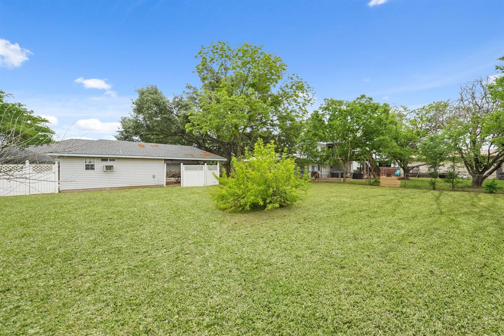 6625 E Post Road, Kyle, Texas image 35