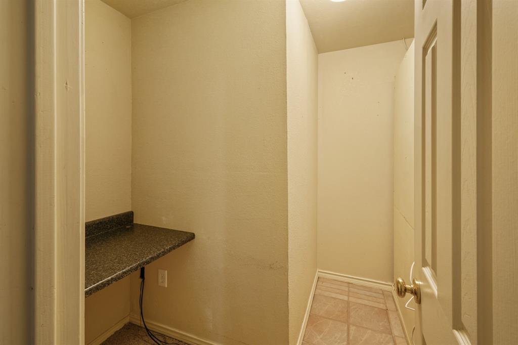 6625 E Post Road, Kyle, Texas image 25