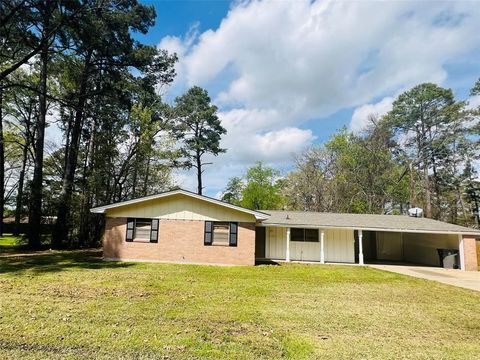 A home in Lufkin