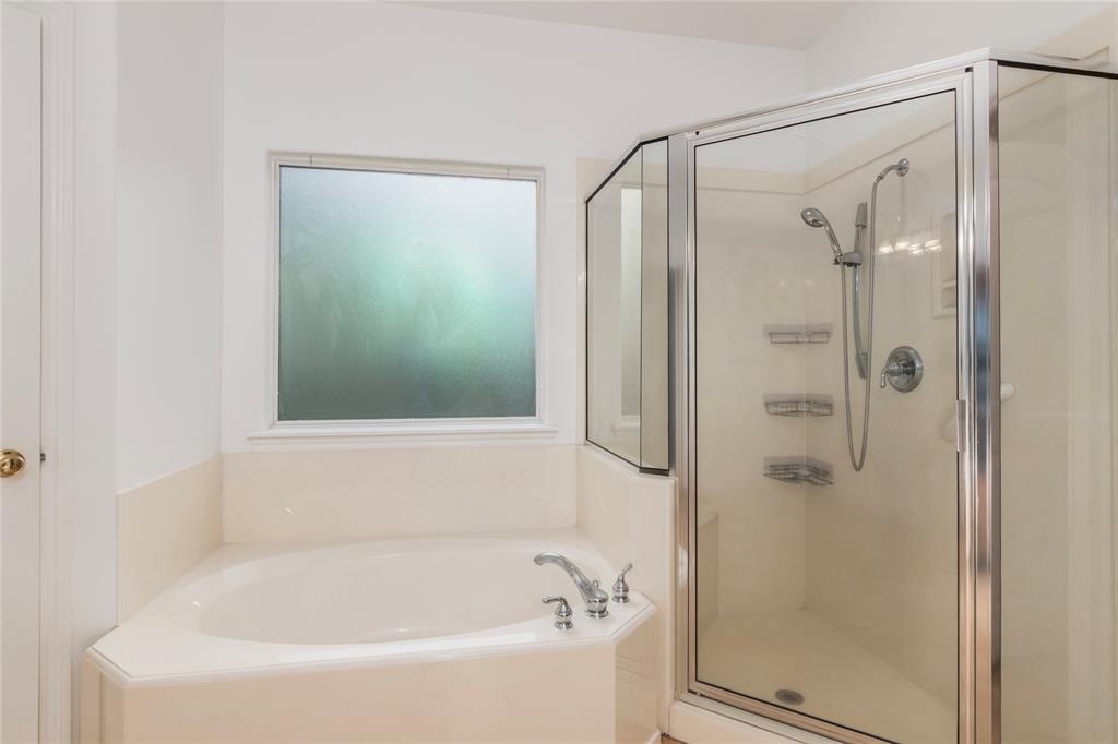 115 April Point Place, Conroe, Texas image 19
