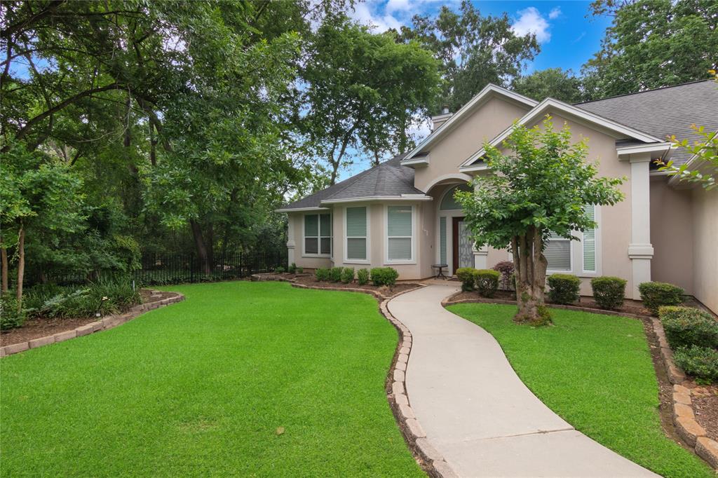 115 April Point Place, Conroe, Texas image 4