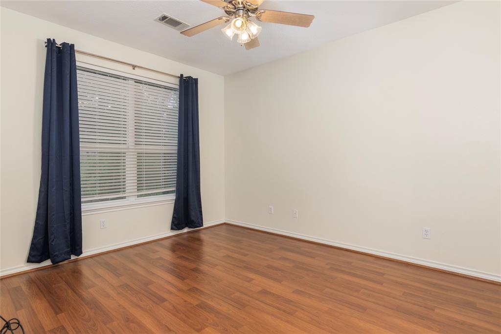 115 April Point Place, Conroe, Texas image 26