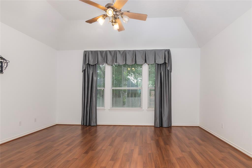 115 April Point Place, Conroe, Texas image 17