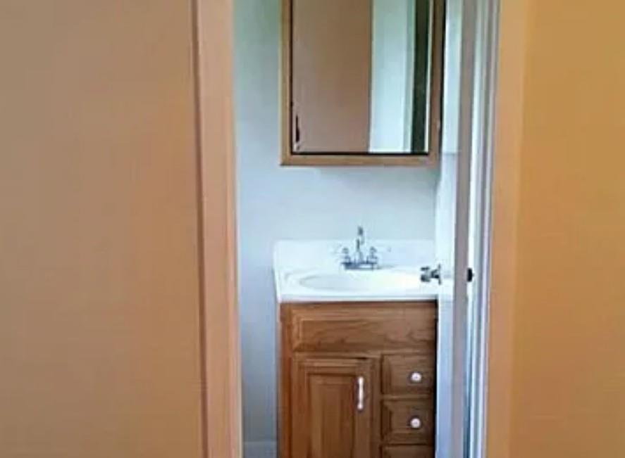 406 Poinsetta Street, Lake Jackson, Texas image 14