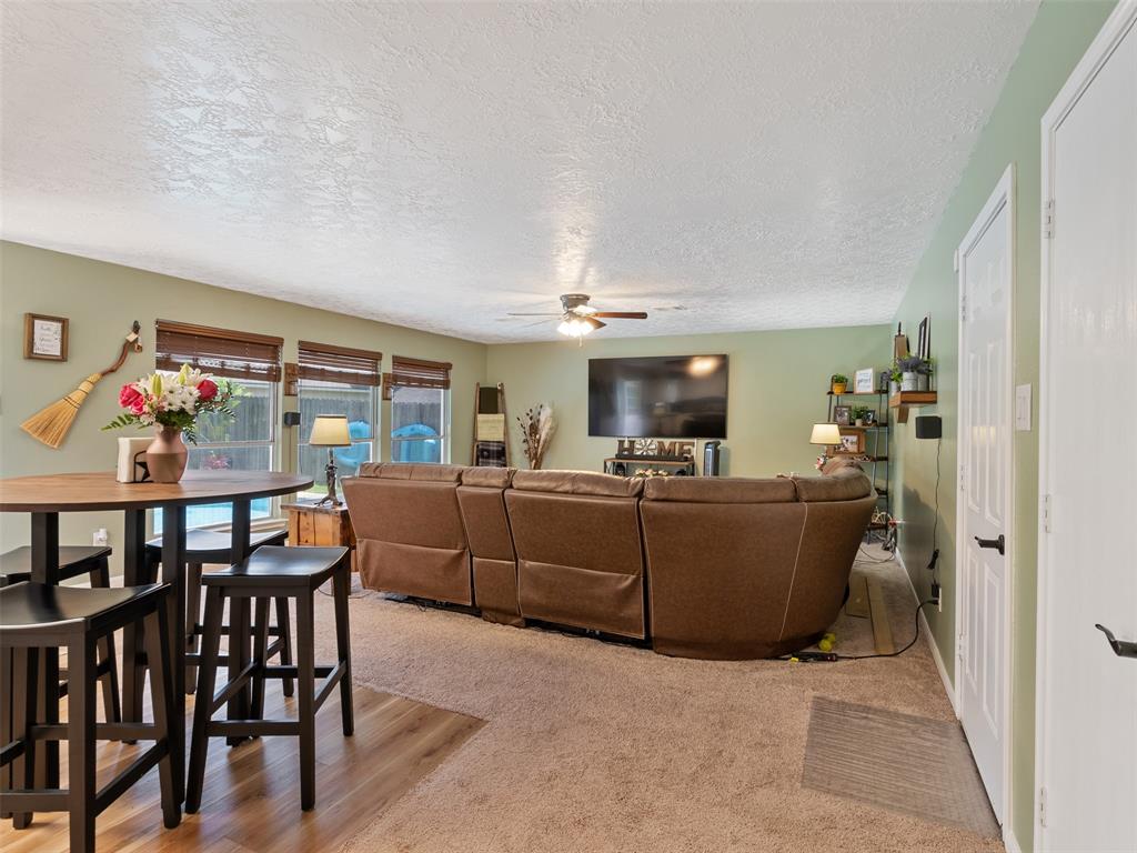 11823 Elizabeth Court, Pinehurst, Texas image 10