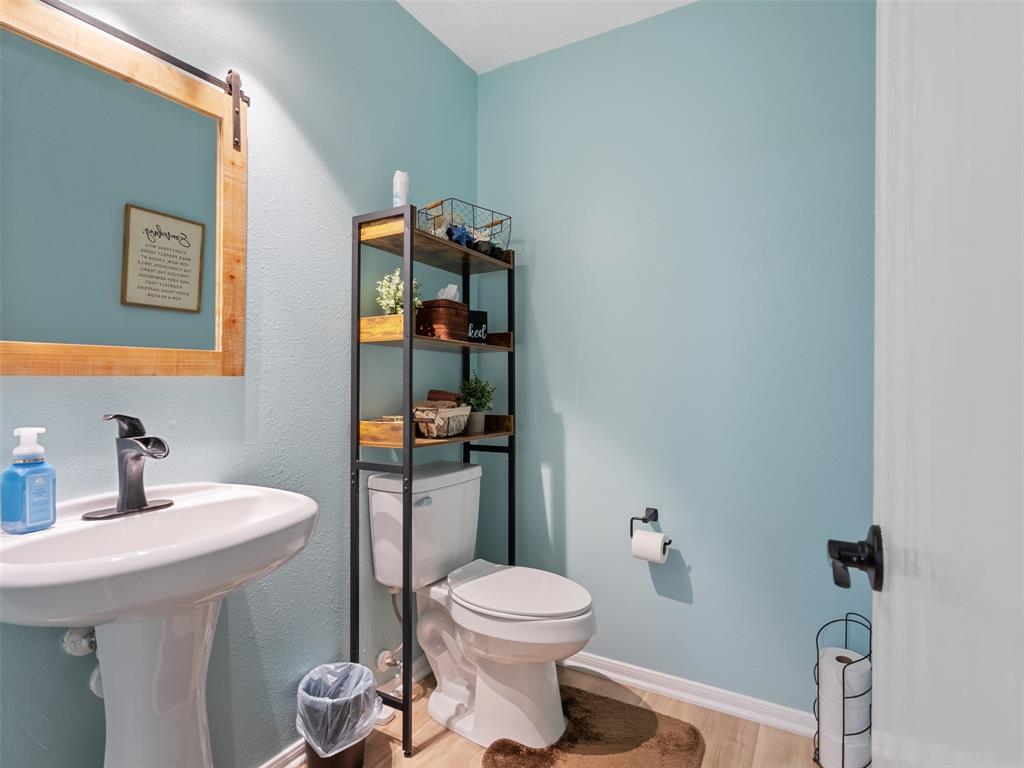 11823 Elizabeth Court, Pinehurst, Texas image 36