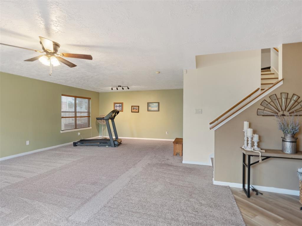 11823 Elizabeth Court, Pinehurst, Texas image 21