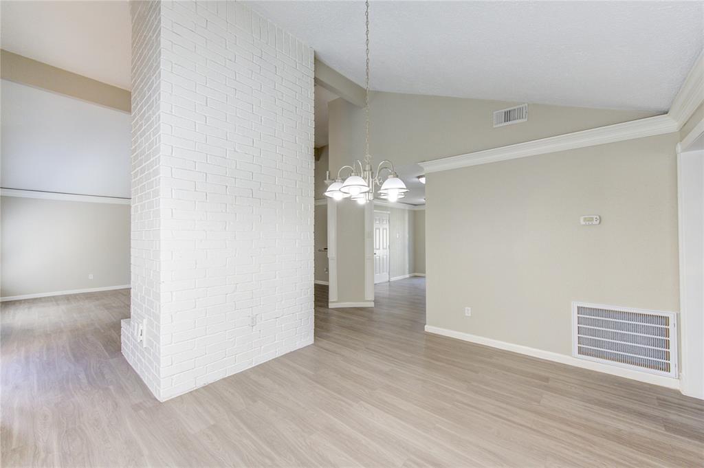 2036 Woodland Hills Drive, Missouri City, Texas image 25
