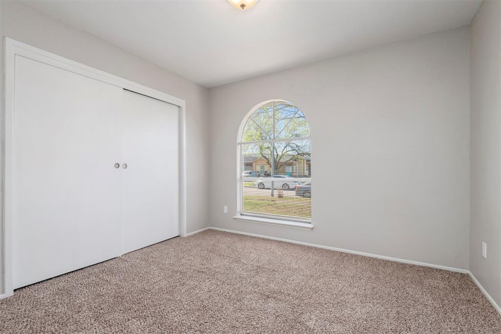 5542 Ambern Drive, Houston, Texas image 19