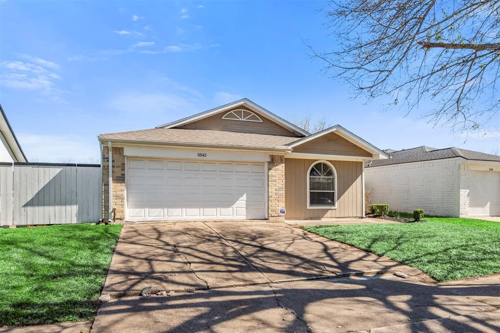 5542 Ambern Drive, Houston, Texas image 1