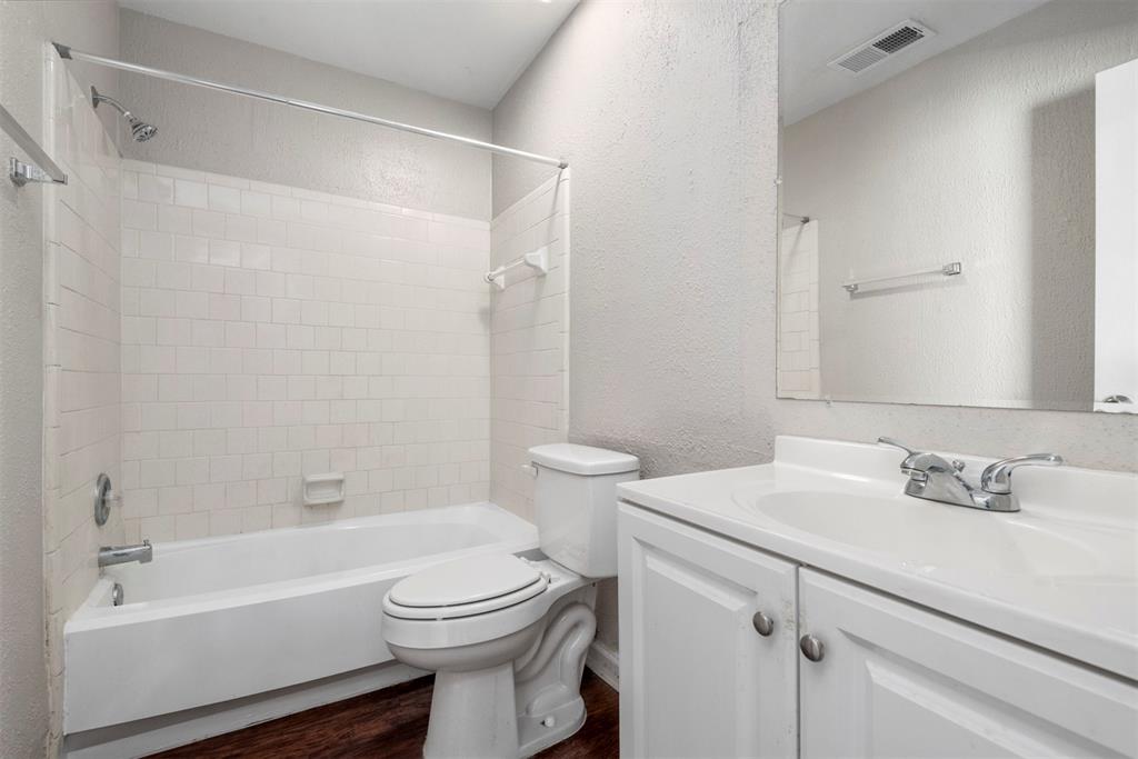 5542 Ambern Drive, Houston, Texas image 20