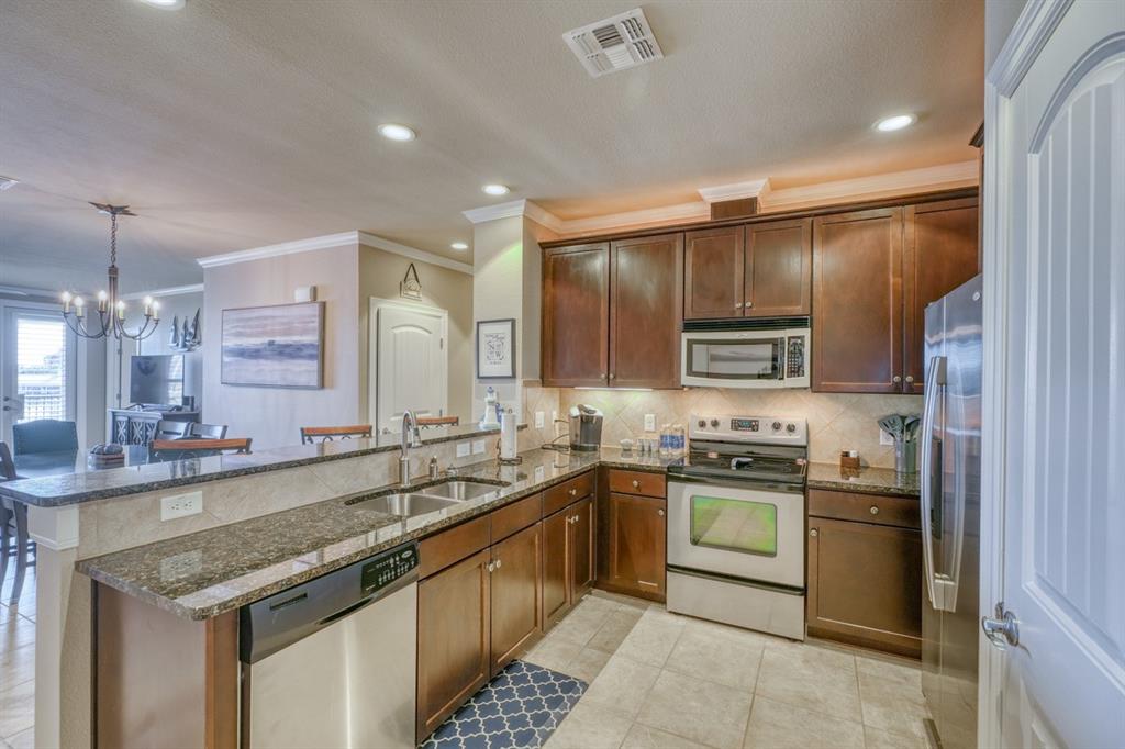98 Island Drive #12, Horseshoe Bay, Texas image 10