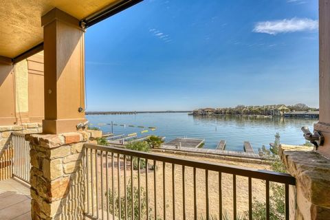Photo of 98 Island Drive #12, Horseshoe Bay, TX 78657 (MLS # 36974722)