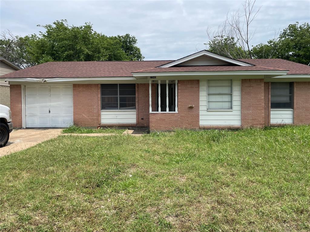 2340 Seabreeze Drive, Mesquite, Texas image 2