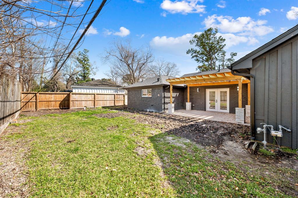 8018 Highmeadow Drive, Houston, Texas image 35