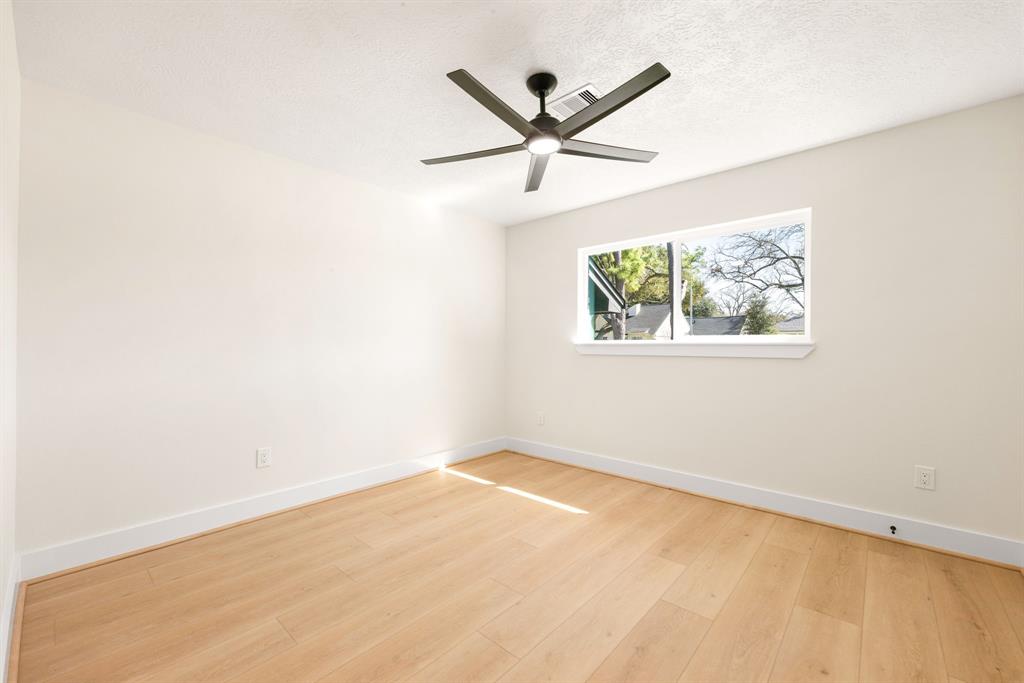 8018 Highmeadow Drive, Houston, Texas image 25