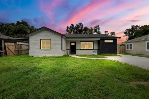 4918 Culmore Drive Houston TX 77021