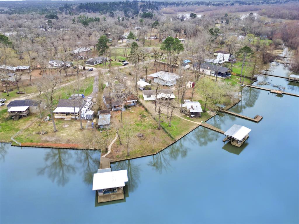 211 W Lakeside Drive, Huntsville, Texas image 33