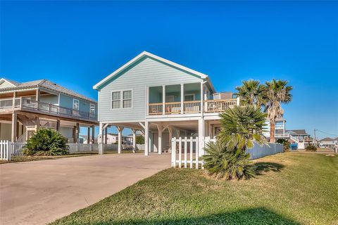 A home in Port Bolivar