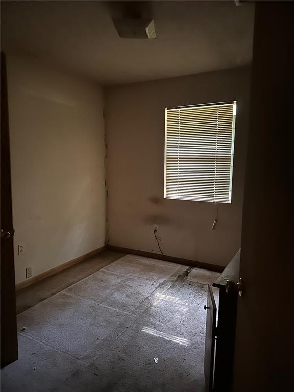 1883 Winding Creek Drive, Trinity, Texas image 11
