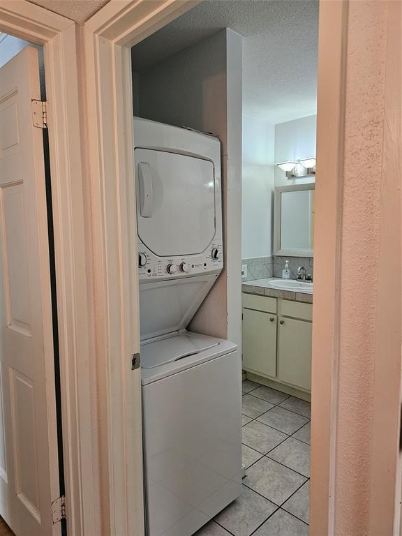 1100 Augusta Drive #42, Houston, Texas image 14