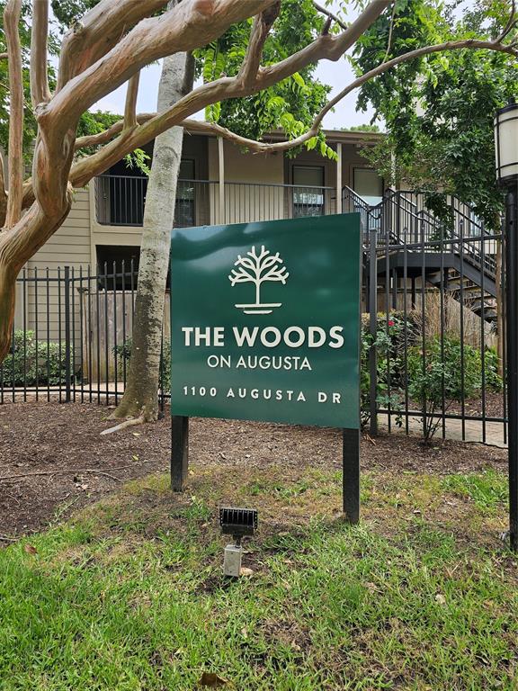 1100 Augusta Drive #42, Houston, Texas image 1