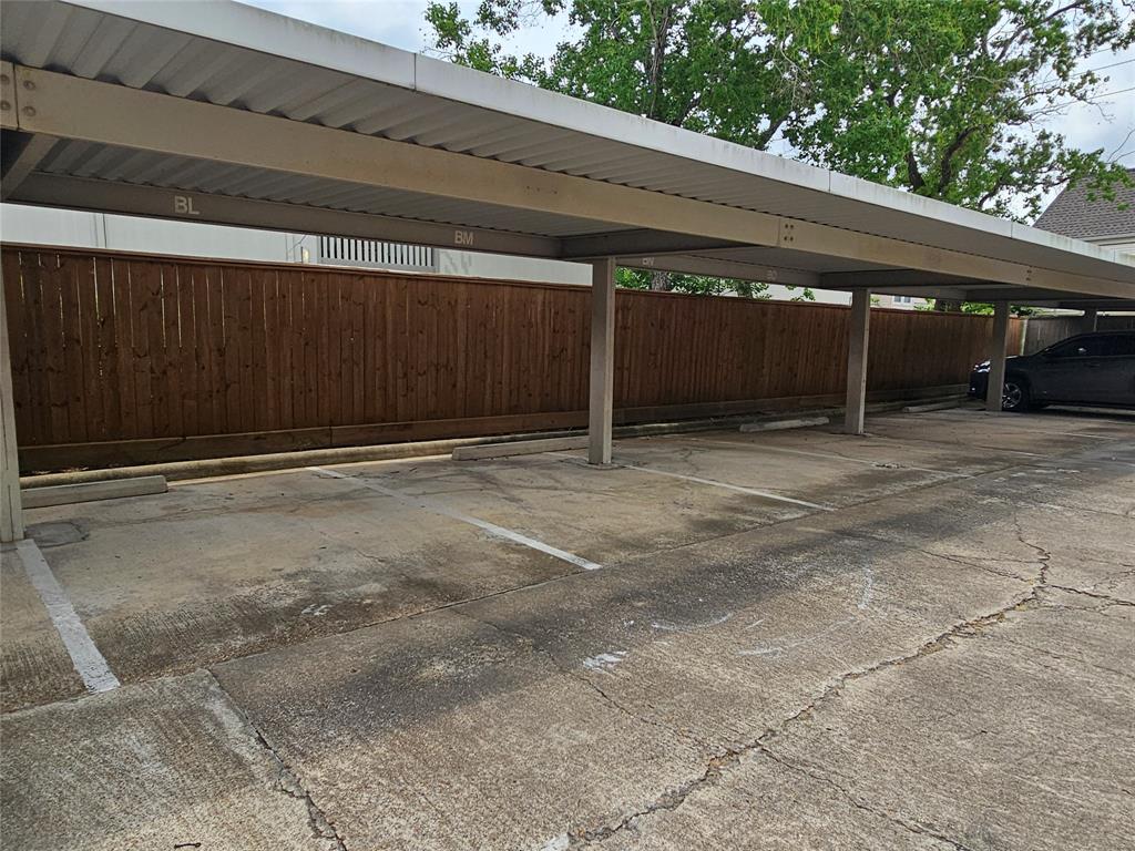 1100 Augusta Drive #42, Houston, Texas image 18