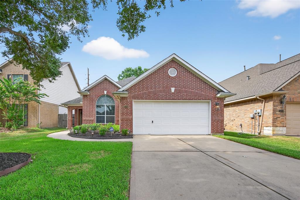21214 Twisted Willow Lane