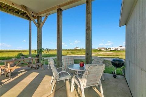 A home in Crystal Beach