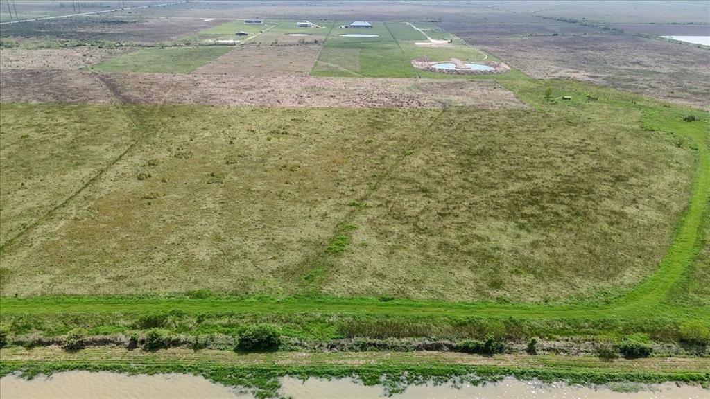 0000 Wilber Road, Winnie, Texas image 10