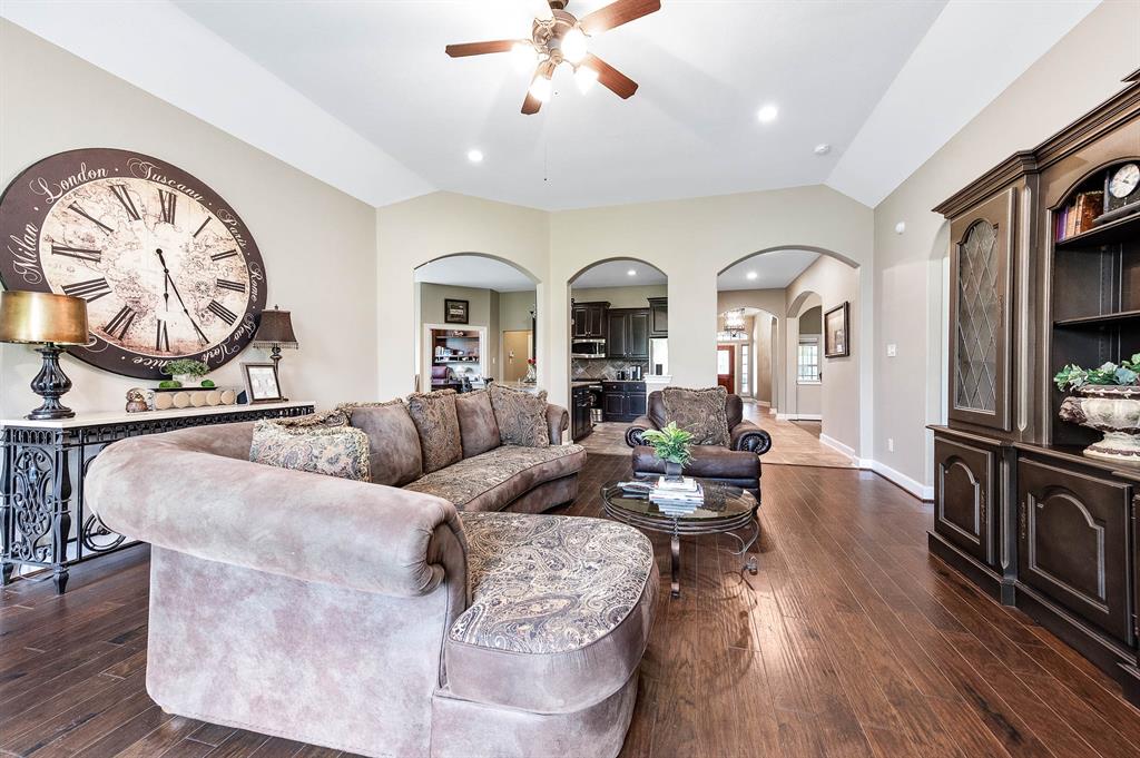 5923 Vinland Shores Court, Spring, Texas image 20