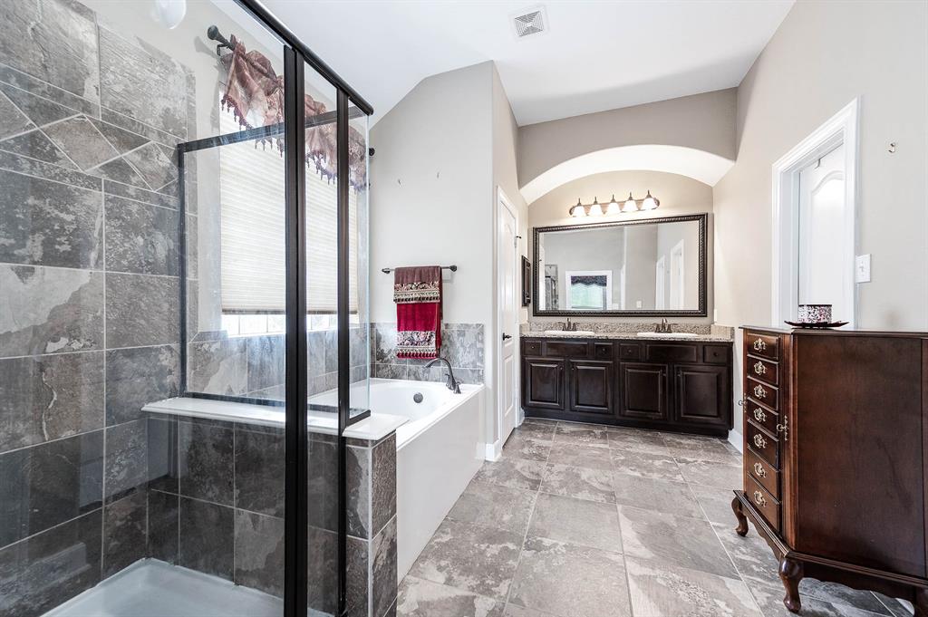 5923 Vinland Shores Court, Spring, Texas image 26