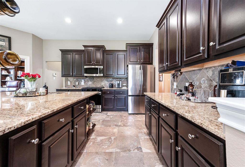 5923 Vinland Shores Court, Spring, Texas image 15