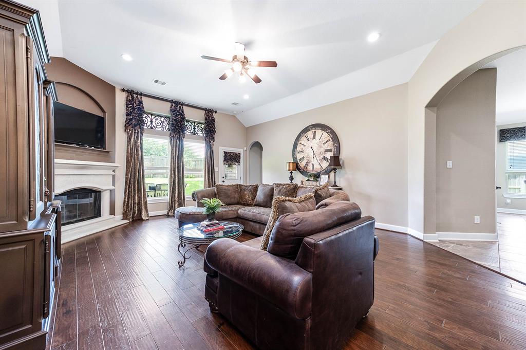 5923 Vinland Shores Court, Spring, Texas image 22