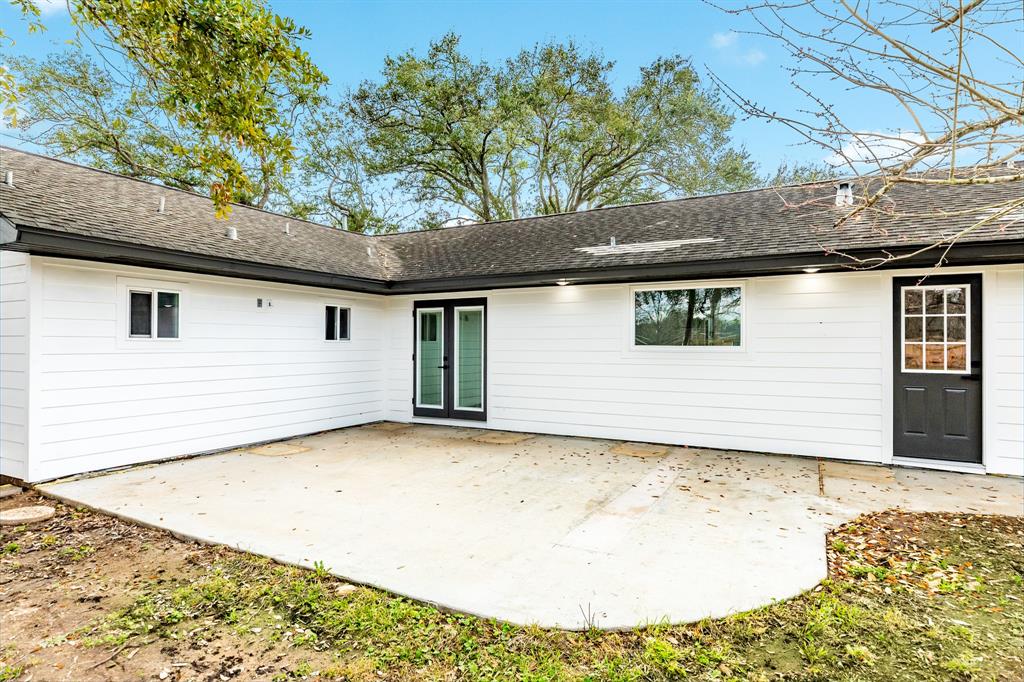 113 Persimmon Lane, Lake Jackson, Texas image 29