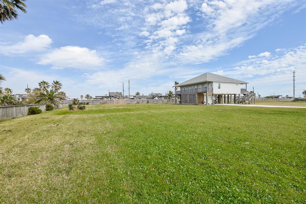 18203 Shaman Drive, Galveston, Texas image 6