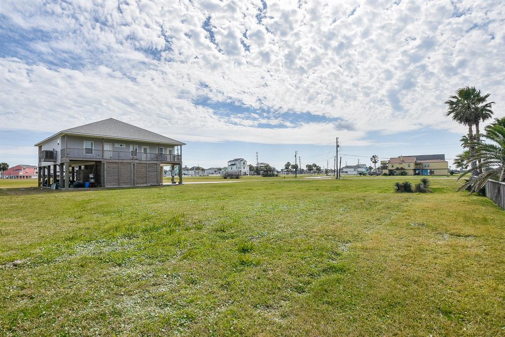 18203 Shaman Drive, Galveston, Texas image 7