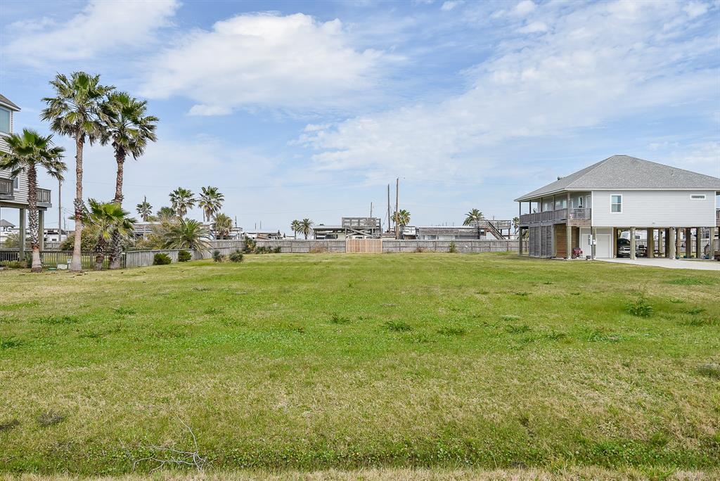 18203 Shaman Drive, Galveston, Texas image 3