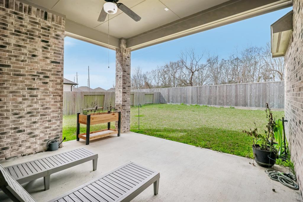 531 Campbell Drive, League City, Texas image 23