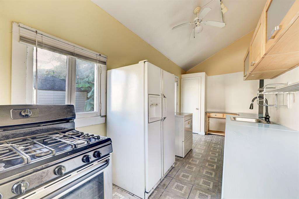 222 Marshall Street, Houston, Texas image 32