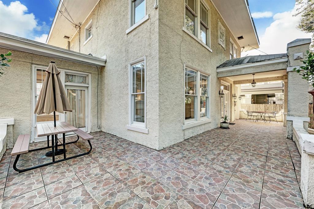 222 Marshall Street, Houston, Texas image 5