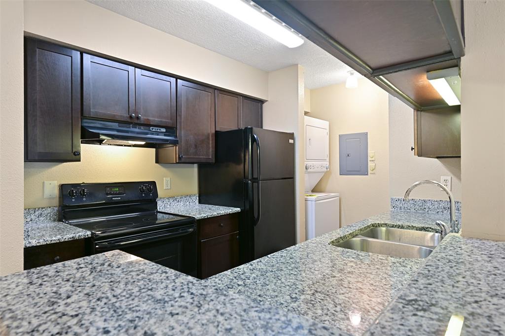 7600 Emmett F Lowry Expressway #704, Texas City, Texas image 12