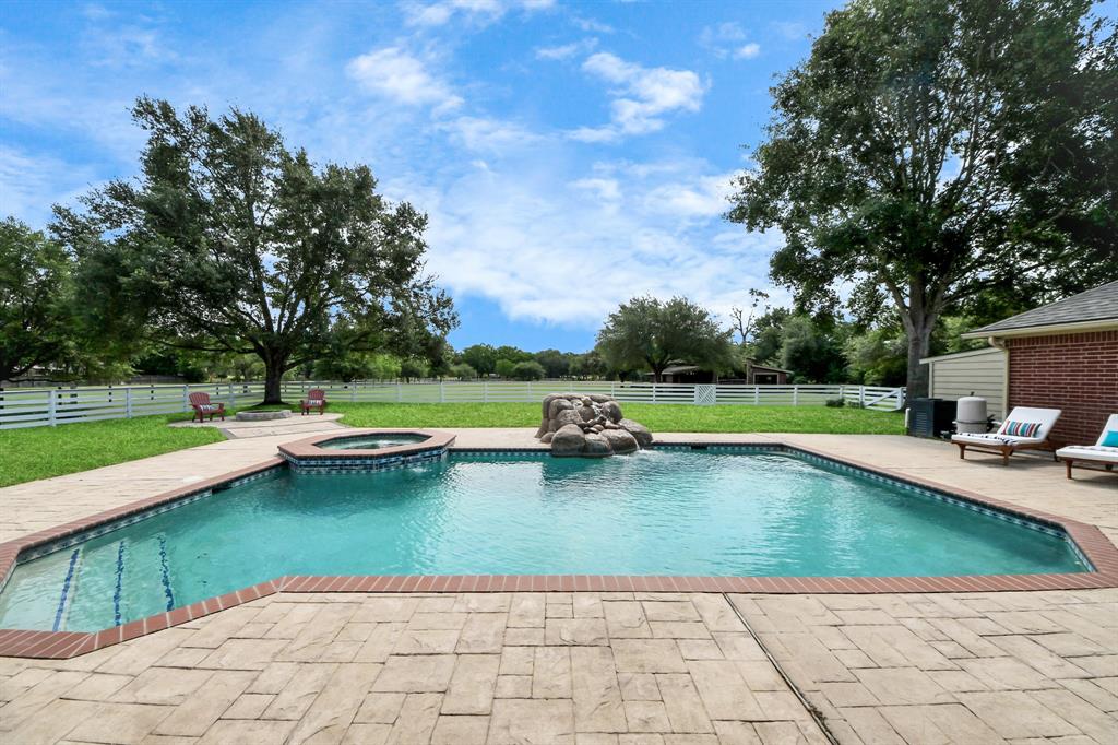 1140 Bartlett Road, Katy, Texas image 46