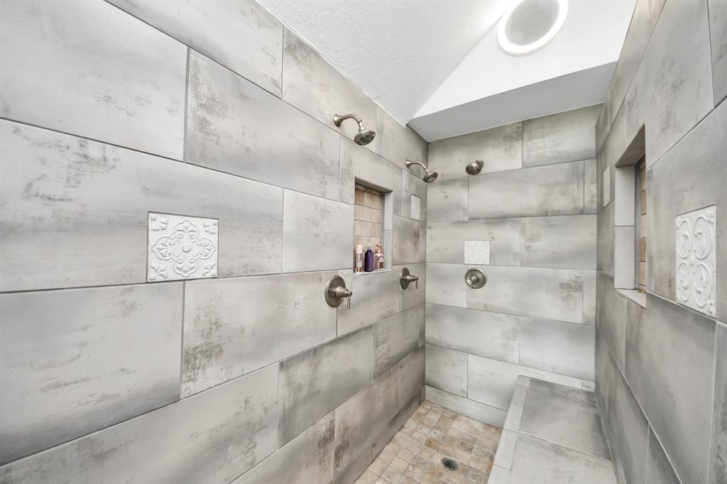 1140 Bartlett Road, Katy, Texas image 35