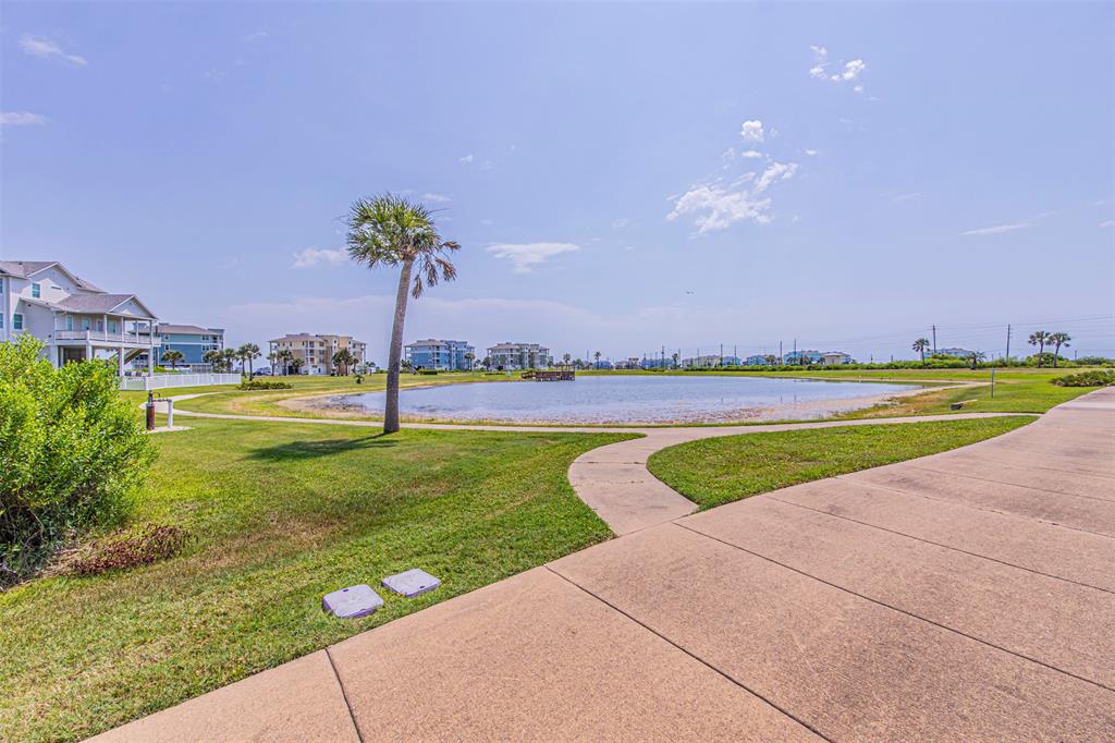 26826 Bay Water Drive, Galveston, Texas image 9