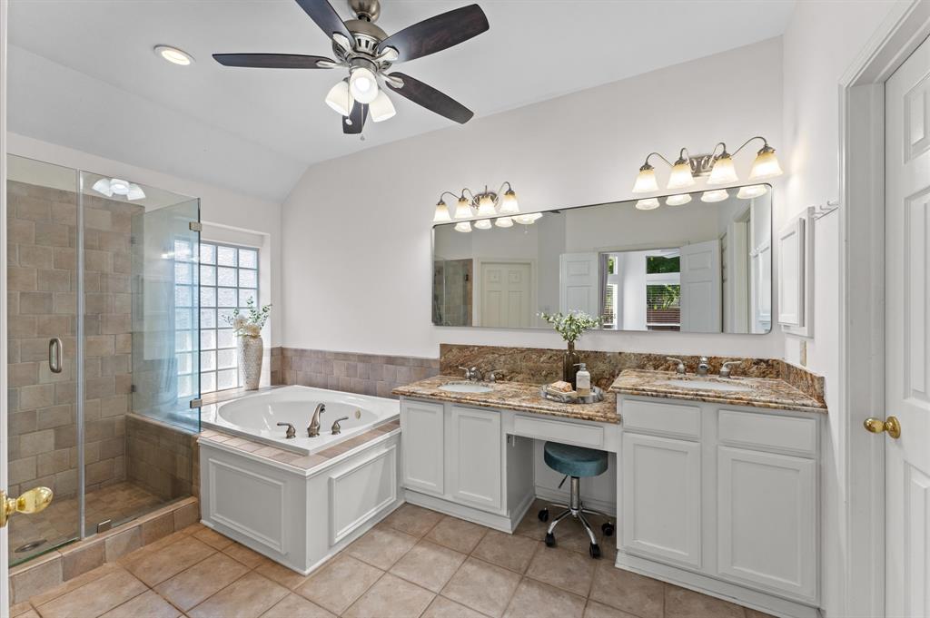 8735 River Wind Drive, Sugar Land, Texas image 11