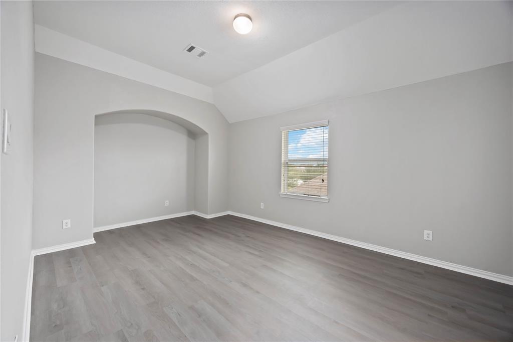 1842 Luminous Waters Lane, Rosharon, Texas image 16
