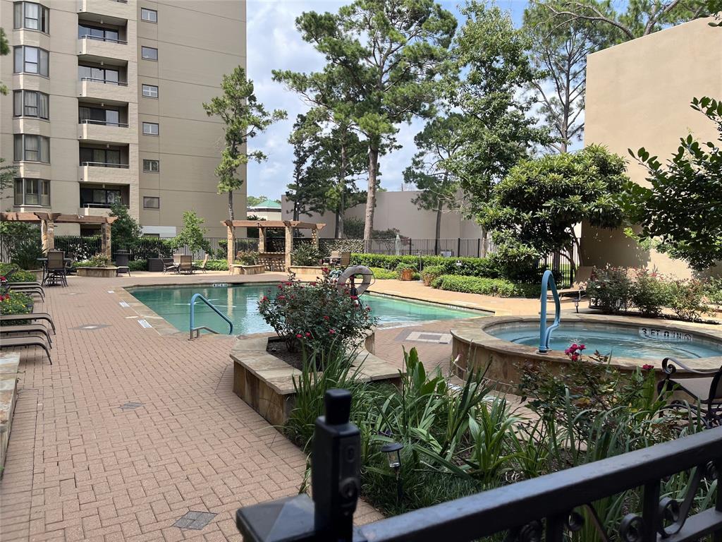 661 Bering Drive #409, Houston, Texas image 20