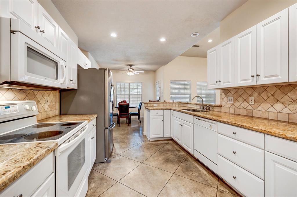 3603 Hickory Hill Lane, Montgomery, Texas image 12