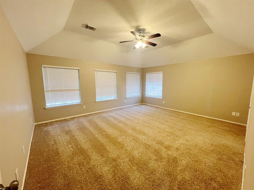 8506 Malardcrest Drive, Humble, Texas image 15